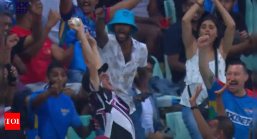 Watch: Rs 90 lakh catch? Fan pockets huge sum with one-handed grab in SA20