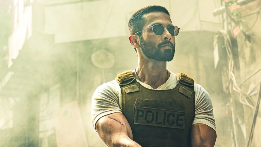 Shahid Kapoor's epic sunglass game