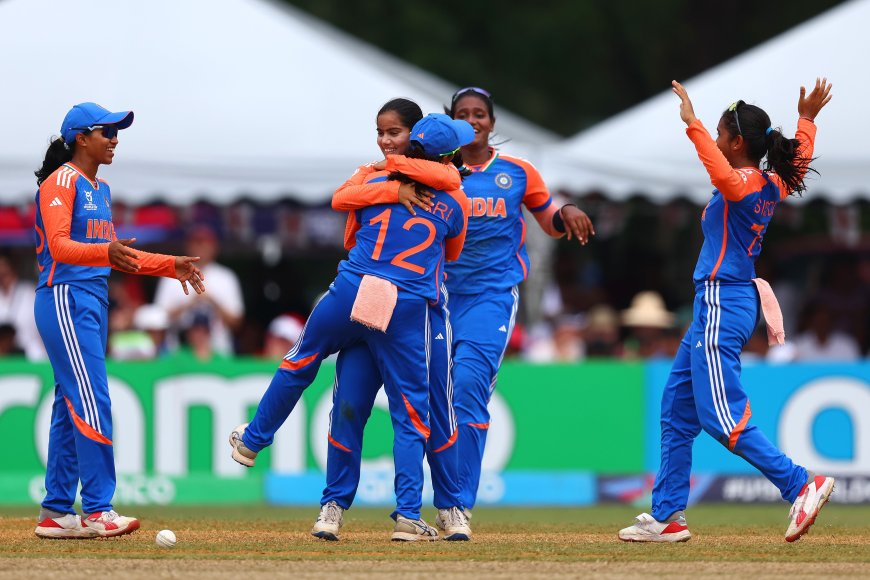 Women's U19 WC Live: India Breathe Fire As South Africa Lose 3rd Wicket