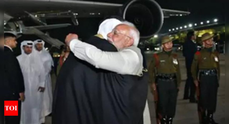 In rare honour, PM Modi receives Amir of Qatar at airport