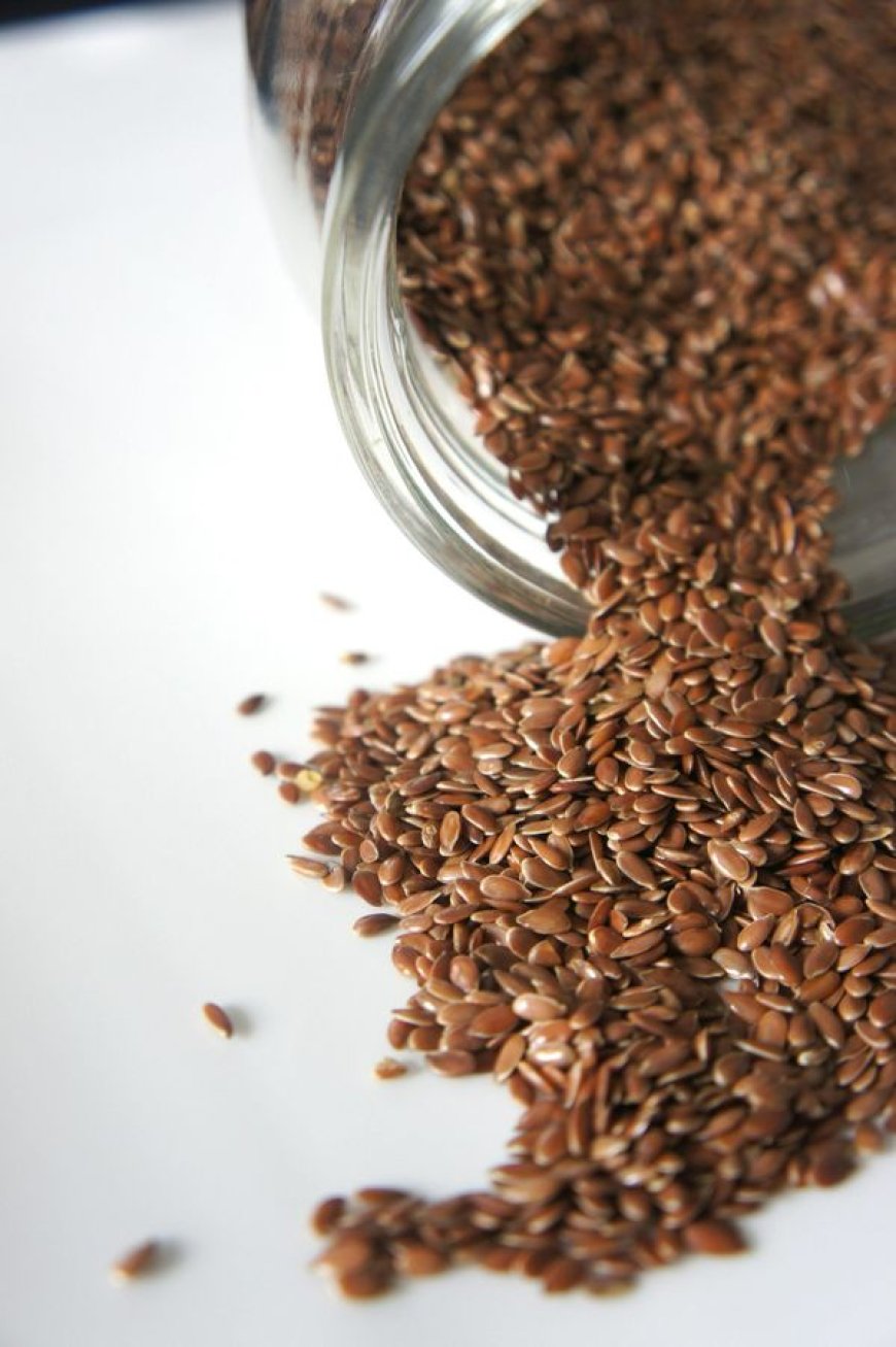 5 Benefits Of Consuming Flax Seeds