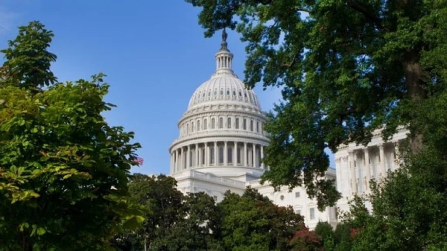 Armed Man Shot At By Secret Service After "Confrontation" Near White House