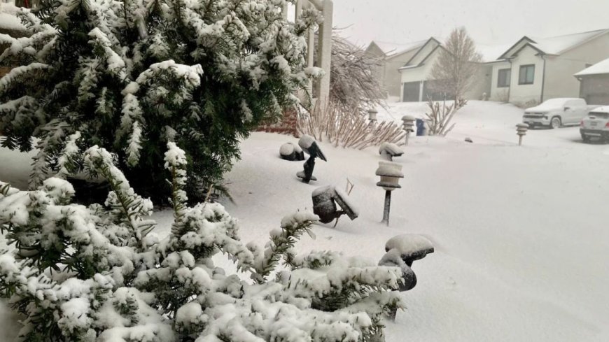 Blizzards hit Midwest, wildfires and tornadoes pose threat to US