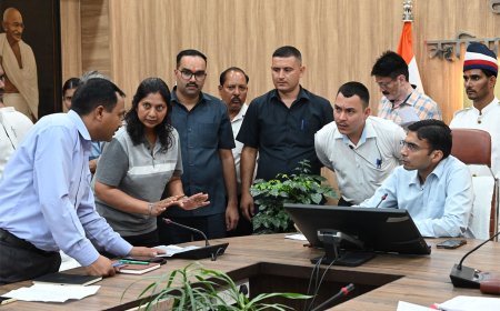 डीएम जनदर्शन: मुख्यमंत्री के जन कल्याण के संकल्प का प्रतिबिंब