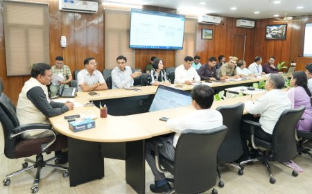 मुख्य सचिव ने कमर्शियल संस्थानों की बेसमेंट पार्किंग का शत-प्रतिशत उपयोग सुनिश्चित करने के निर्देश दिए
