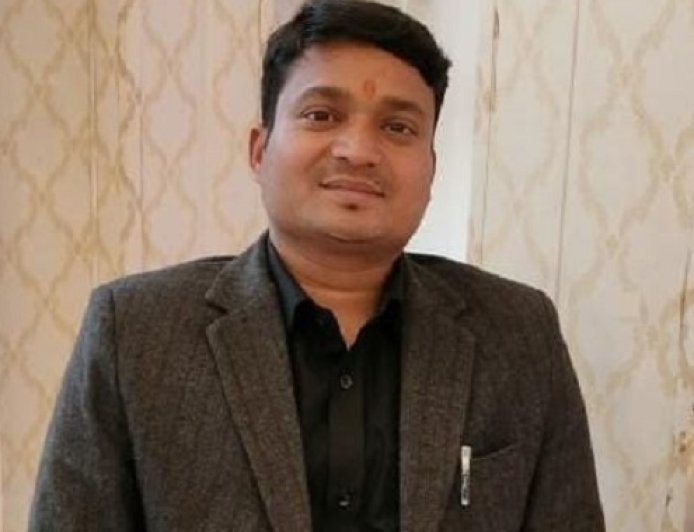 महोली गांव के कमलेश कृष्ण को मिली डाक्टरेट की उपाधि - सांस्कृतिक धरोहर पर महत्वपूर्ण शोध