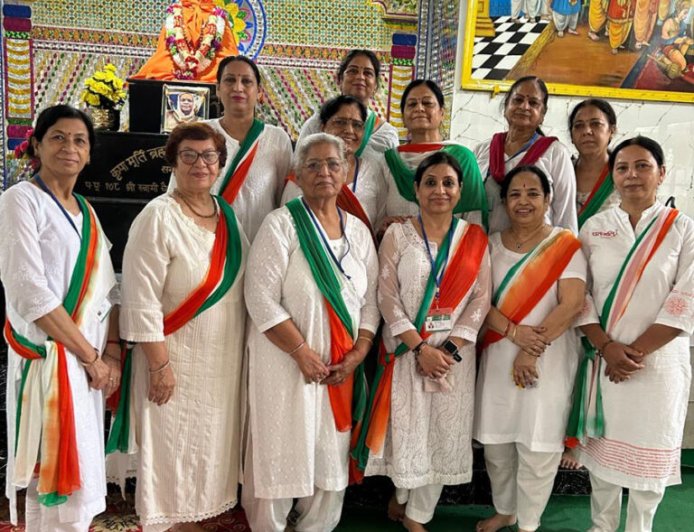 अंतरराष्ट्रीय योग दिवस: रेस कोर्स वैली में योगाभ्यास का उत्सव