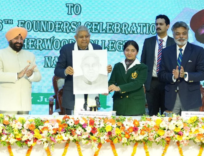 समाज और राष्ट्र के लिए लक्ष्य रखने का आह्वान: उप राष्ट्रपति जगदीप धनखड़ का प्रेरक संदेश