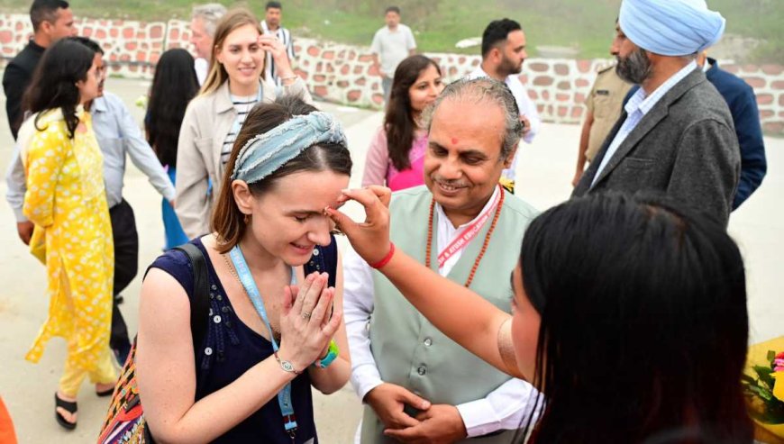 भराड़ीसैंण, गैरसैंण की मिट्टी ने जीता विदेशी मेहमानों का दिल