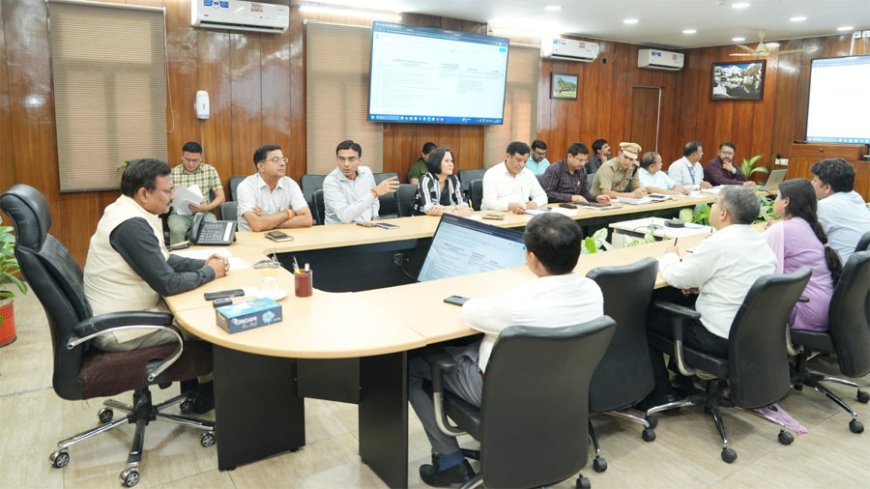 कमर्शियल संस्थानों के बेसमेंट पार्किंग का शत- प्रतिशत उपयोग कराना सुनिश्चित करेंः मुख्य सचिव