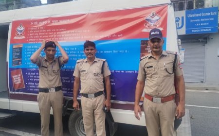 नैनीताल में मानव दुर्व्यापार के खिलाफ पुलिस ने किया जागरुकता अभियान