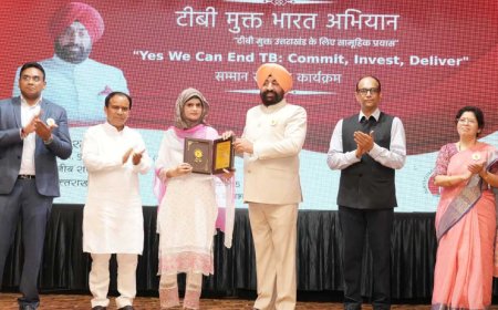 राज्यपाल ने टीबी मुक्त भारत अभियान में उत्कृष्ट योगदान देने वाले व्यक्तियों को सम्मानित किया