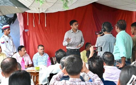 बटोली गांव में संवेदनशील प्रशासन की पहल; आपदा के बीच स्वास्थ्य सेवाएं प्रदान करने के लिए लगाया मेडिकल कैम्प
