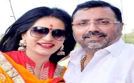 झारखंड के बीजेपी सांसद निशिकांत दुबे और पत्नी अनामिका के खिलाफ FIR, 47वां मुकदमा