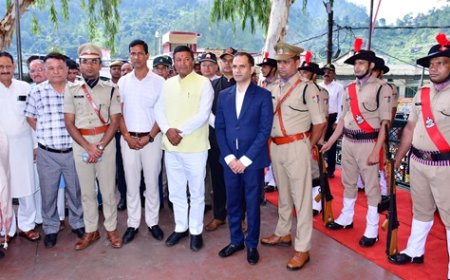 बागेश्वर : शौर्य दिवस पर देशभक्ति की भावना के साथ उमंग और उल्लास का जश्न