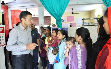 डीएम सविन बंसल के नेतृत्व में 12 पीपीपी शहरी अस्पतालों पर प्रशासन की छापेमारी