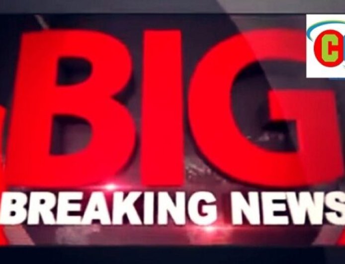 अराजकता की पराकाष्ठा: स्वतंत्रता सेनानी का तोड़ा शिलापट, शौचालय में फेंका