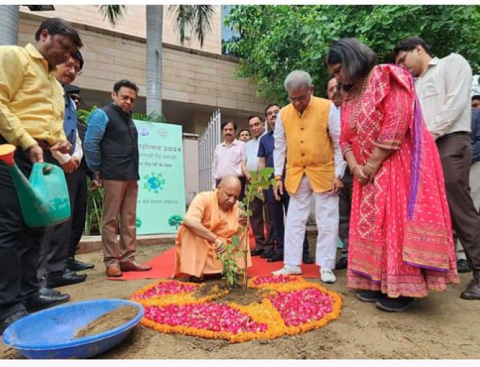 उत्तर प्रदेश में वृक्षारोपण महाअभियान-2025 का आगाज़, आज लगेंगे 37 करोड़ पौधे