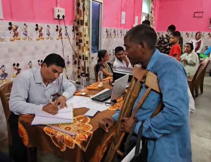 खैरागढ़ के नए जिले में मेडिकल बोर्ड की शुरुआत, पहले दिन 44 लोगों ने कराया उपचार