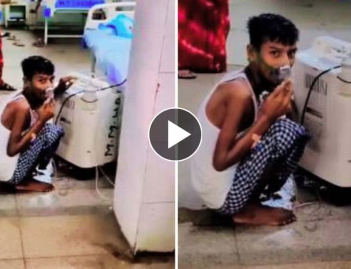 ‘क्या स्वास्थ्य मंत्री जी को मरीजों की दयनीय स्थिति दिखाई नहीं दे रही?’ आजमगढ़ में ऑक्सीजन ले रहा मरीज, सिस्टम में सुधार की आवश्यकता