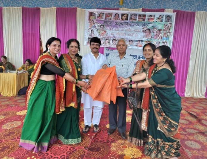 महिला कल्याण संस्था ने सजाया सावन मेला, पारंपरिक प्रतियोगिताओं से भरा उल्लास