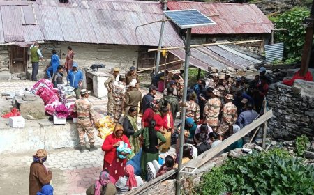 धराली में आपदा राहत अभियान: सरकार की तत्परता और स्थानीय सहयोग
