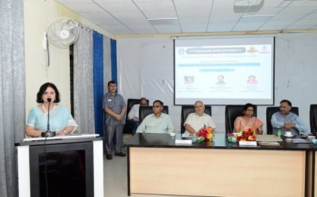 गुणवत्तापूर्ण शिक्षा: केवल अंकों से नहीं, व्यक्तित्व विकास में है शक्ति - प्रो. शुक्ला