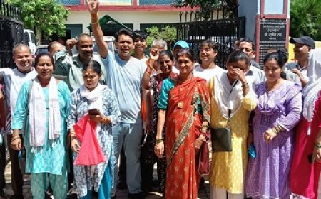 बागेश्वर में अवैध फड़-खोखों पर बढ़ता हुआ संकट, व्यापारी संगठनों ने खोला मोर्चा