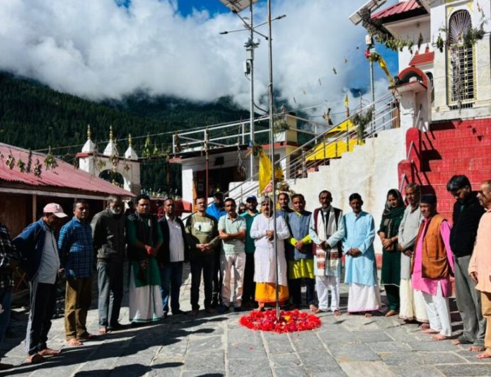 प्राकृतिक आपदा के बावजूद धराली-हर्षिल-मुखबा में 79वां स्वतंत्रता दिवस देशभक्ति के साथ मनाया गया