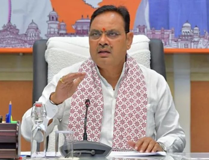 राजस्थान समाचार: RGHS फर्जीवाड़ा पर सरकार का बड़ा एक्शन, 12 कर्मचारी निलंबित, 3 मेडिकल स्टोर और 1 अस्पताल पर FIR