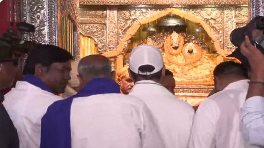 राहुल गांधी और तेजस्वी यादव ने माता जानकी की आरती की, कहा- धर्म का प्रयोग राजनीति में नहीं होना चाहिए