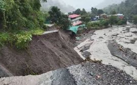 उत्तराखंड ने आपदा से हुए नुकसान की भरपाई के लिए केंद्र से 5700 करोड़ रुपये का पैकेज मांगा