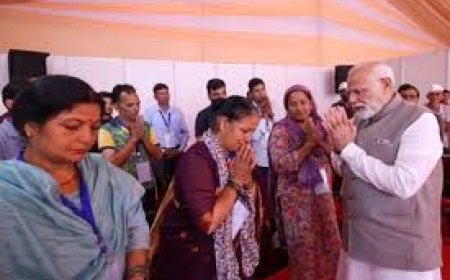 उत्तराखंड आपदा के लिए पीएम मोदी ने घोषणा की 1200 करोड़ रुपये का पैकेज, मृतकों को 2 लाख रुपये की सहायता