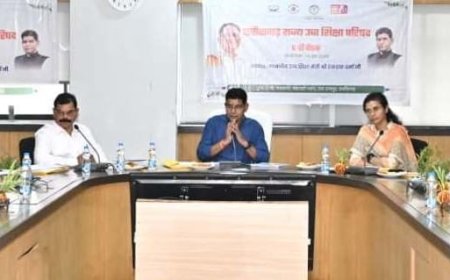 उच्च शिक्षा मंत्री टंकराम वर्मा ने शैक्षिक सुधारों के लिए अधिकारियों को दिए महत्वपूर्ण निर्देश