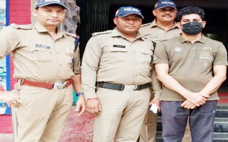 यूकेएसएसएससी पेपर लीक: परीक्षा से एक दिन पहले परीक्षा केंद्र में छिपाया गया मोबाइल