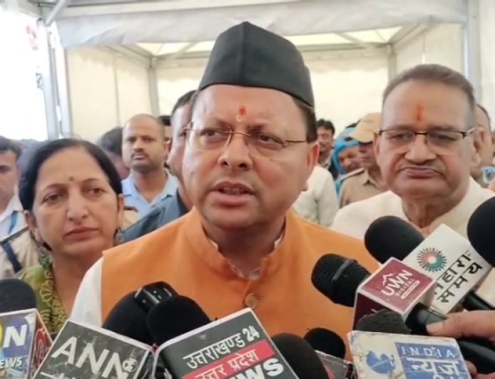 मसूरी की मॉल रोड को आंदोलनकारियों की स्मृति में समर्पित किया जाएगा, मुख्यमंत्री धामी की महत्वपूर्ण घोषणाएं