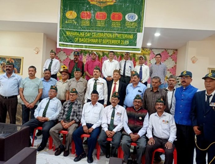 कुमाऊं रेजीमेंट ने धूमधाम से मनाया महाराज के दिवस, वीर शहीदों को दी श्रद्धांजलि