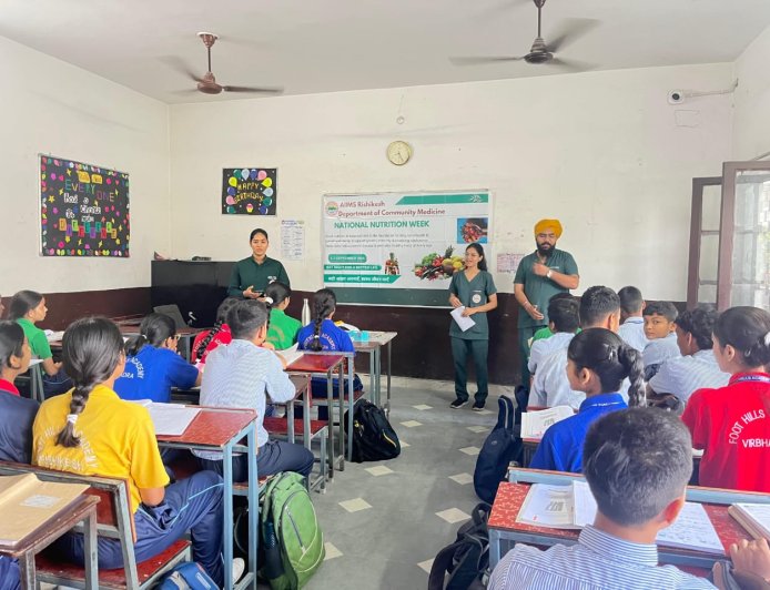 ऋषिकेश के एम्स में ‘बेहतर जीवन के लिए सही भोजन’ थीम पर पोषण प्रदर्शनियां