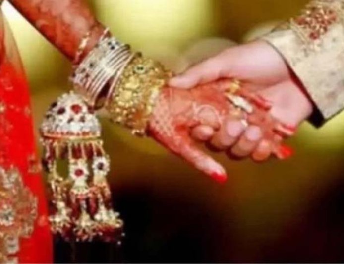 सिंगरौली में पति ने दिया अनोखा आवेदन, पत्नी को उसके प्रेमी से कराएं शादी