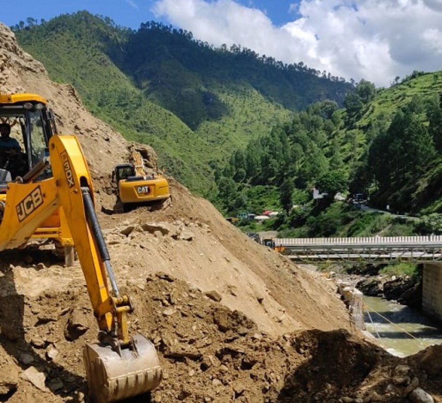 क्वारब में छोटे वाहनों के लिए खुला मार्ग, यात्रियों को मिली बड़ी राहत