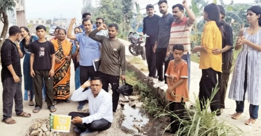 हल्द्वानी में भयानक सड़क गड्ढे: चौफुला-कठघरिया बाईपास पर प्रदर्शन