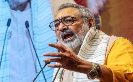 ‘बेगूसराय को पाकिस्तान बनाना चाहता है विपक्ष’, NDA के प्रचार गाड़ियों पर हुए हमले को लेकर भड़के गिरिराज सिंह, कहा- अब बाज नहीं आऊंगा