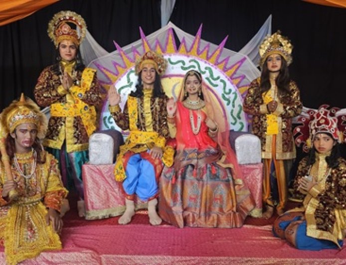 नंदादेवी रामलीला का भव्य समापन: राम राज्याभिषेक और सांस्कृतिक कार्यक्रम