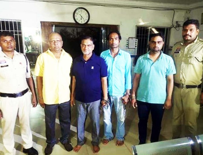 दुर्ग में फर्जी नियुक्तियों का मामला: खाद निरीक्षक और चपरासी पद पर आरोपी गिरफ्तार