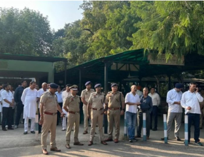 IPS वाई पूरण कुमार आत्महत्या मामला: 8 दिन बाद अंतिम संस्कार, सरकार को मिली राहत