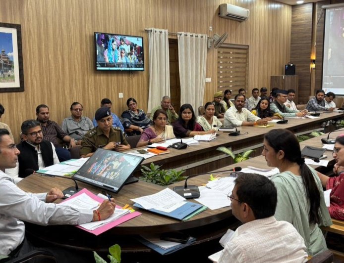 जिला प्रशासन की नई पहल: बाल संरक्षण समितियों का गठन और बच्चों की शिक्षा की दिशा में कदम