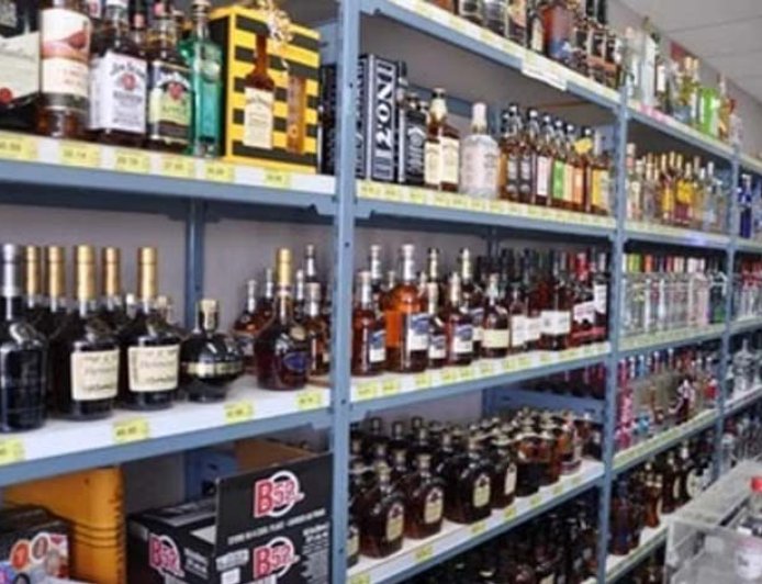 खुर्सीपार में शराब भट्टी के खिलाफ कांग्रेस पार्षद की गिरफ्तारी, स्थानीय जनसंख्या का तीव्र विरोध जारी