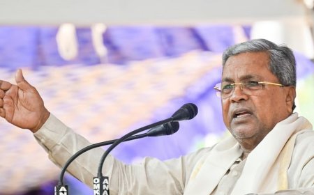 मोदी सरकार जबरन हिंदी थोप रही.. CM सिद्धारमैया ने लगाया कन्नड़ भाषा की उपेक्षा का आरोप, कहा- हिंदी-अंग्रेजी से हमारे बच्चों की प्रतिभा घट रही