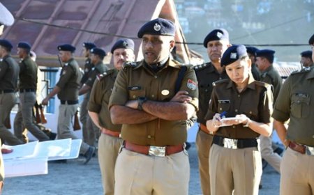 तंदुरुस्त जवान, दुरुस्त पुलिसिंग: SSP नैनीताल ने ली दमदार साप्ताहिक परेड