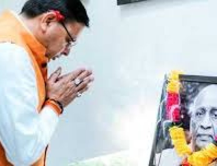 मुख्यमंत्री पुष्कर सिंह धामी ने सरदार पटेल को श्रद्धांजलि अर्पित कर राष्ट्रीय एकता दिवस की शुभकामनाएं दीं